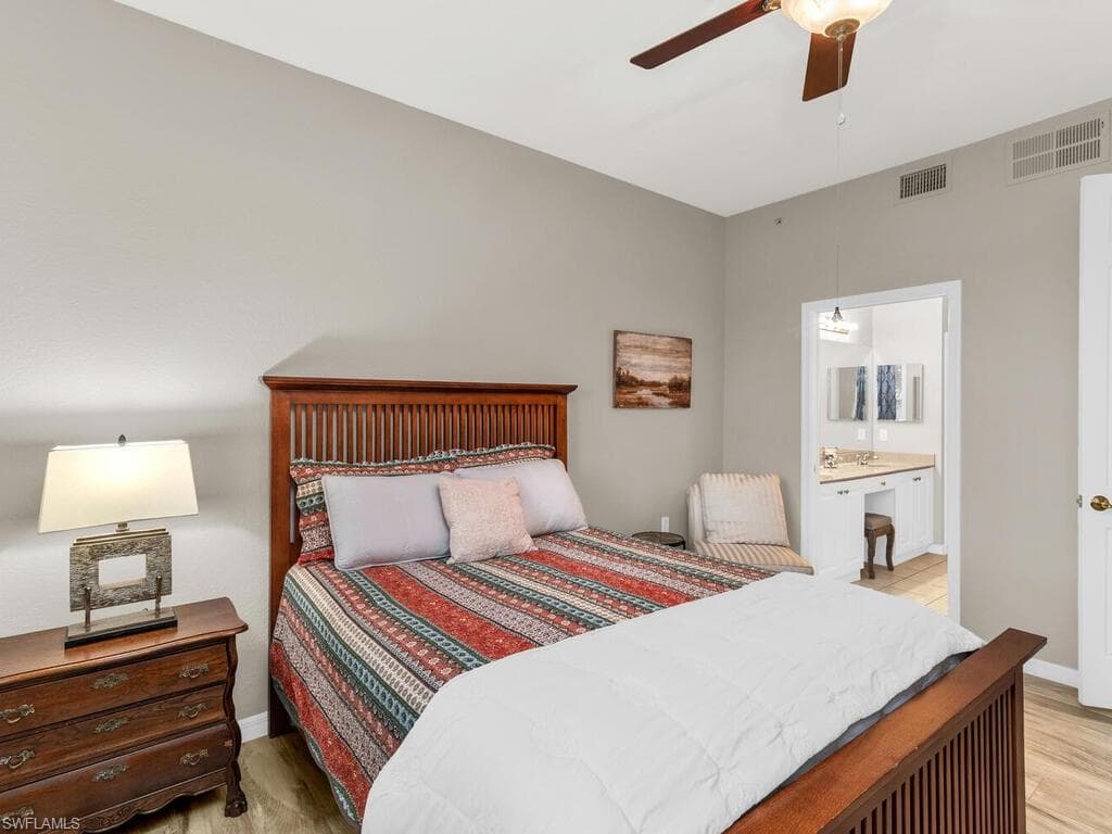 4685 Hawks Nest Way 101, Naples, FL 34114-14