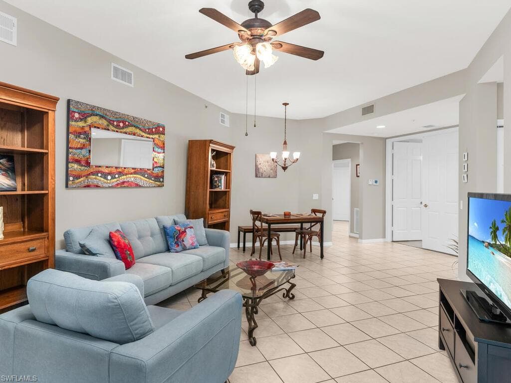 4685 Hawks Nest Way 101, Naples, FL 34114-7