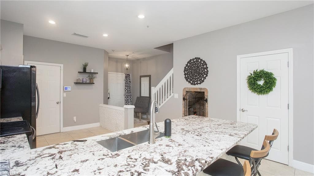 15587 Marcello Cir 144, Naples, FL 34110-9