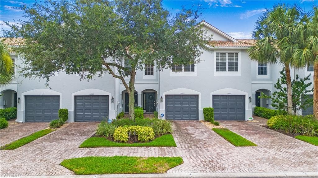 15587 Marcello Cir 144, Naples, FL 34110-2