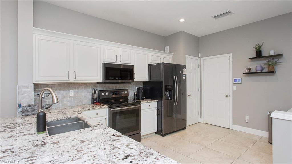 15587 Marcello Cir 144, Naples, FL 34110-5