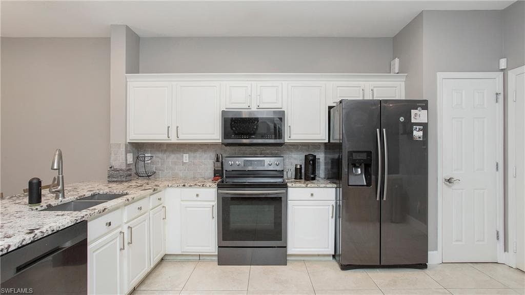 15587 Marcello Cir 144, Naples, FL 34110-6
