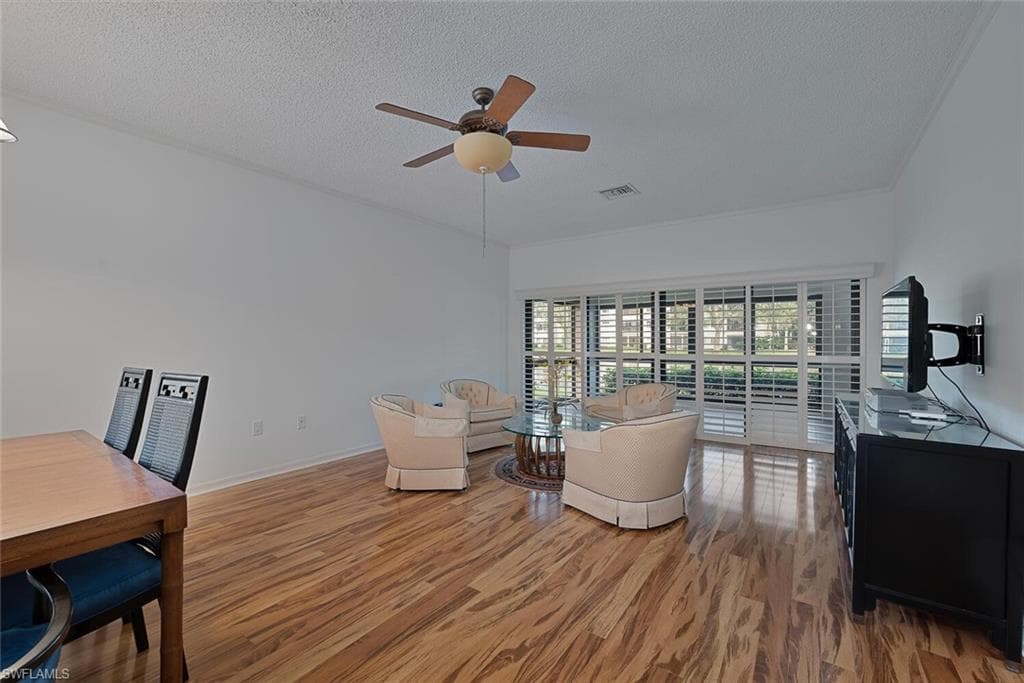 301 Arbor Lake Dr 3-101, Naples, FL 34110-12