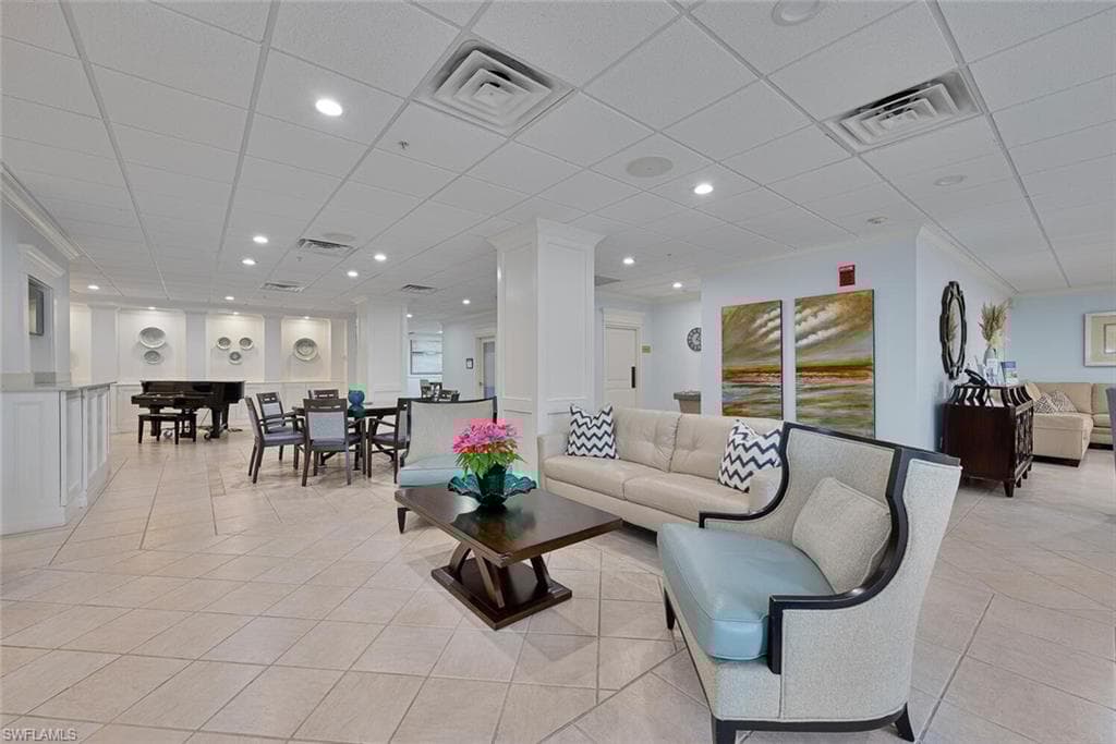 301 Arbor Lake Dr 3-101, Naples, FL 34110-21