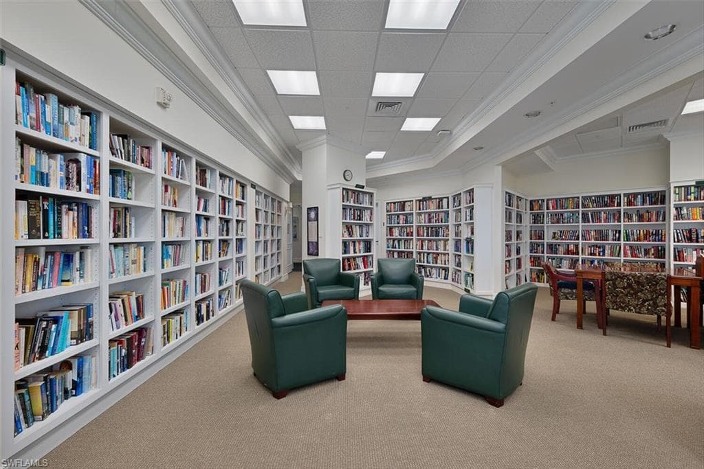 301 Arbor Lake Dr 3-101, Naples, FL 34110-24