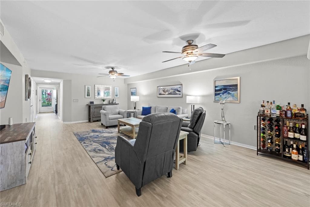 15495 Cedarwood Ln 103, Naples, Fl 34110-17