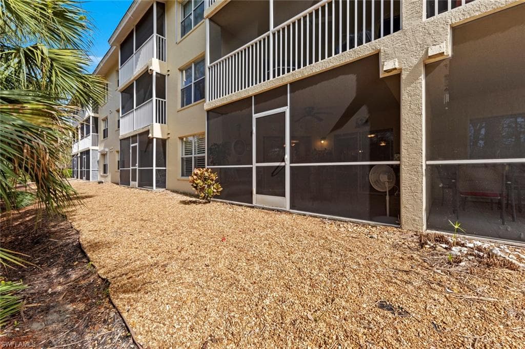15495 Cedarwood Ln 103, Naples, Fl 34110-25