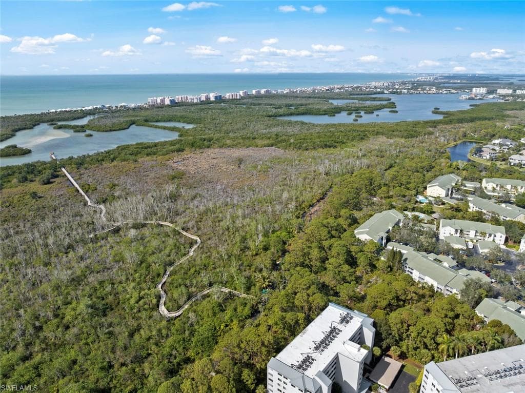 15495 Cedarwood Ln 103, Naples, Fl 34110-37