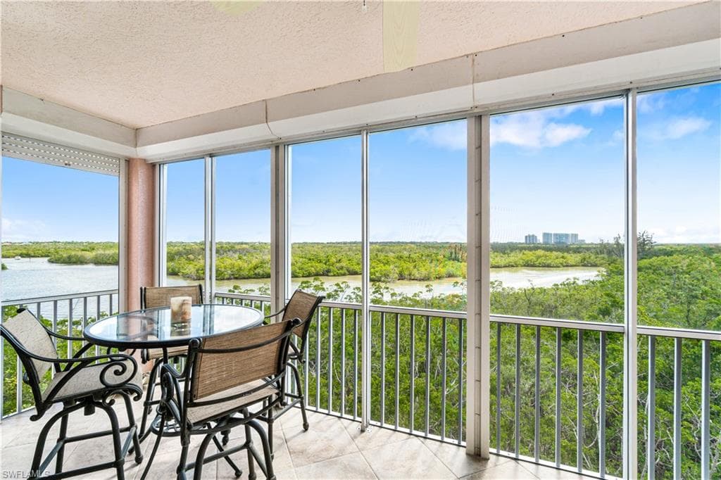 264 Barefoot Beach Blvd 402, Bonita Springs, FL 34134-3