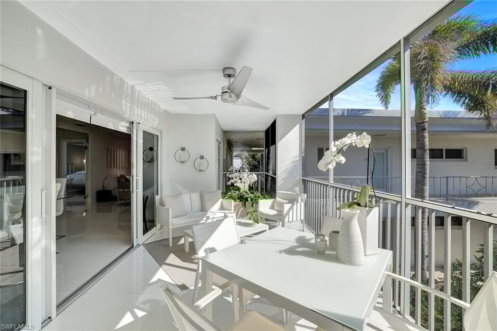 231 3rd Ave S 231, Naples, FL 34102-18