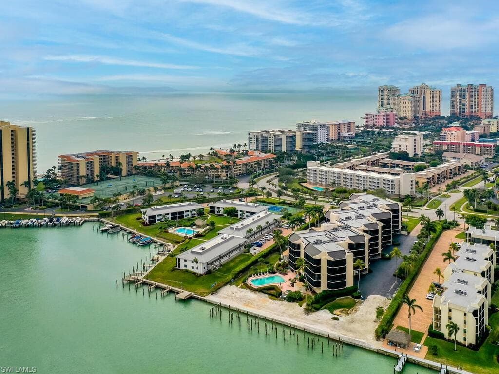 961 Collier Ct 209, Marco Island, FL 34145-1