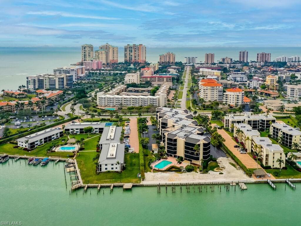 961 Collier Ct 209, Marco Island, FL 34145-33