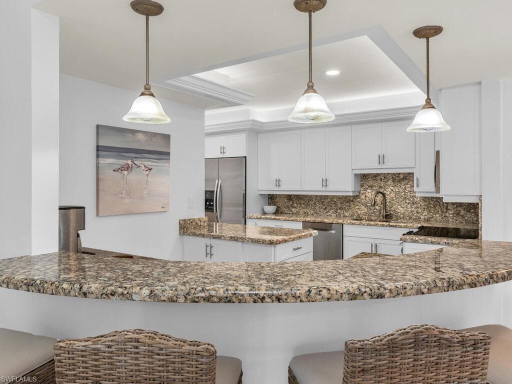 961 Collier Ct 209, Marco Island, FL 34145-7