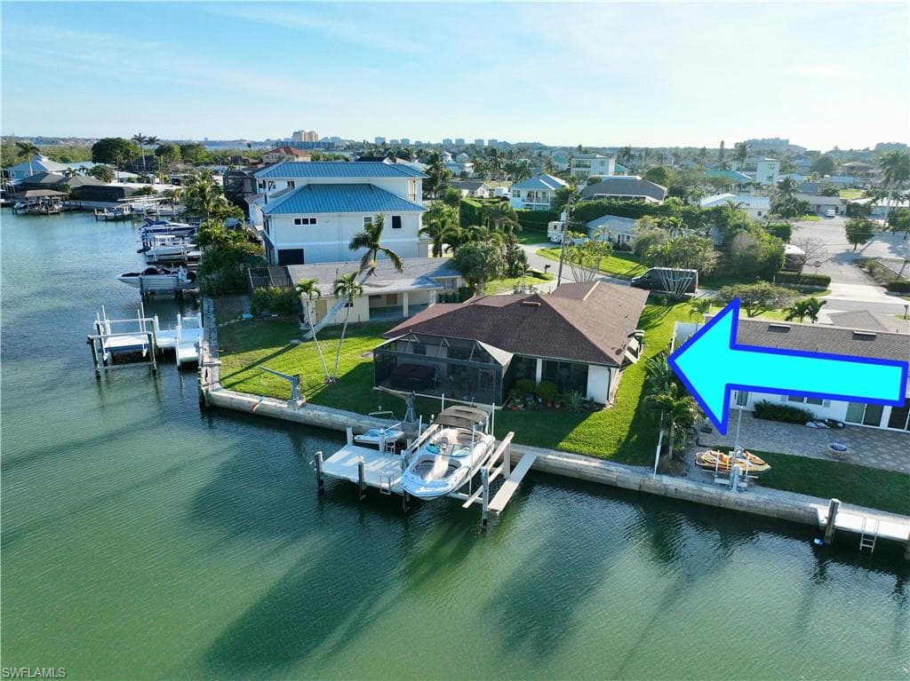 125 Pago Pago Dr E, Naples, FL 34113-29
