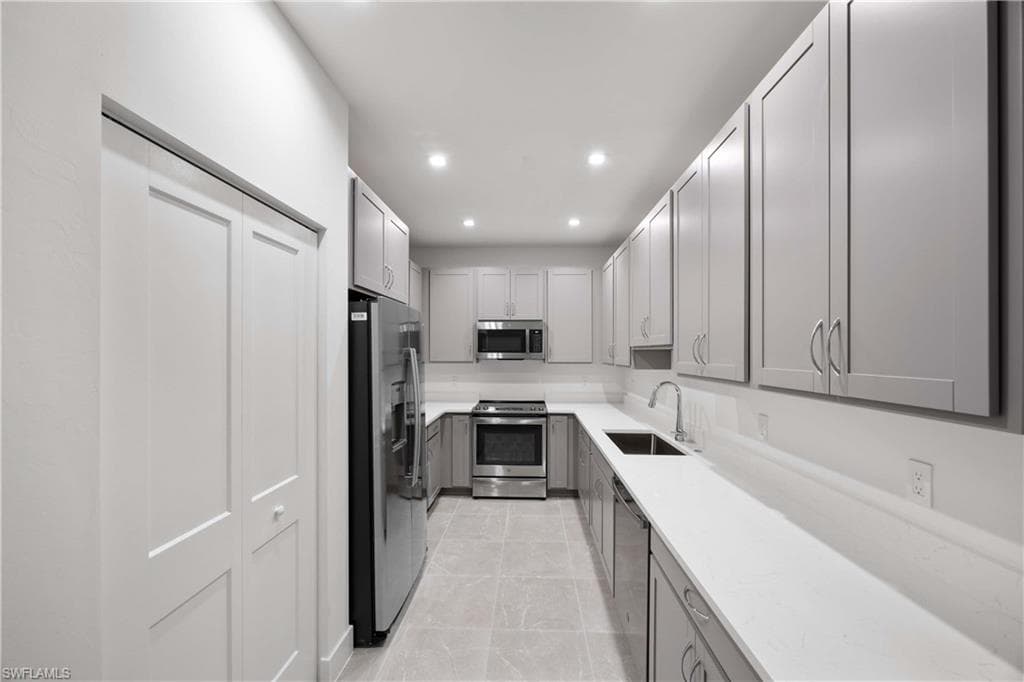 13028 Georges Cay Pl, Fort Myers, FL 33913-4