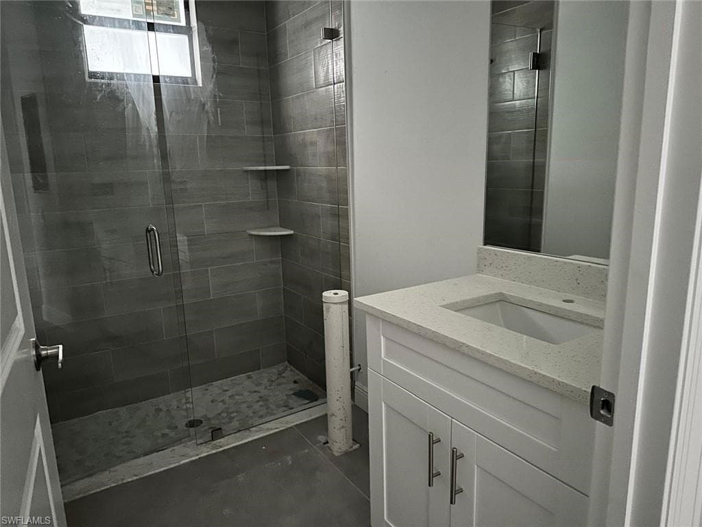 4393 32nd Ave SE, Naples, FL 34117-4