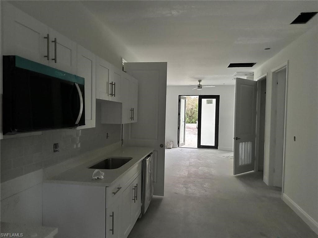 4393 32nd Ave SE, Naples, FL 34117-6