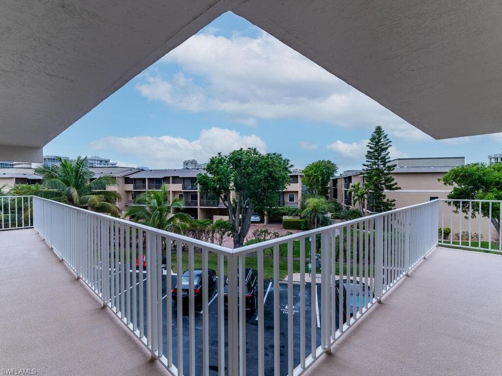 1141 Collier Blvd 206, Marco Island, FL 34145-6