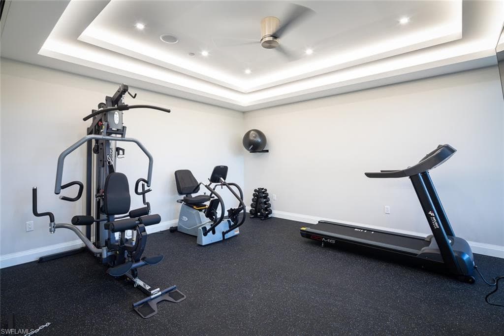 11 Bluebill Ave 1001, Naples, FL 34108-24