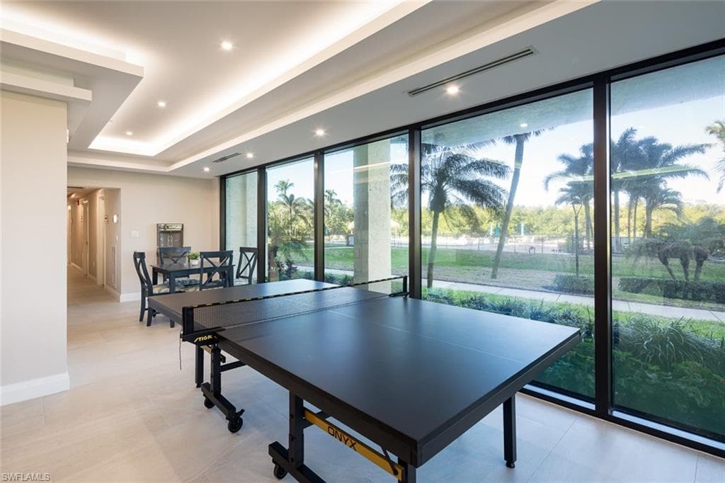 11 Bluebill Ave 1001, Naples, FL 34108-27