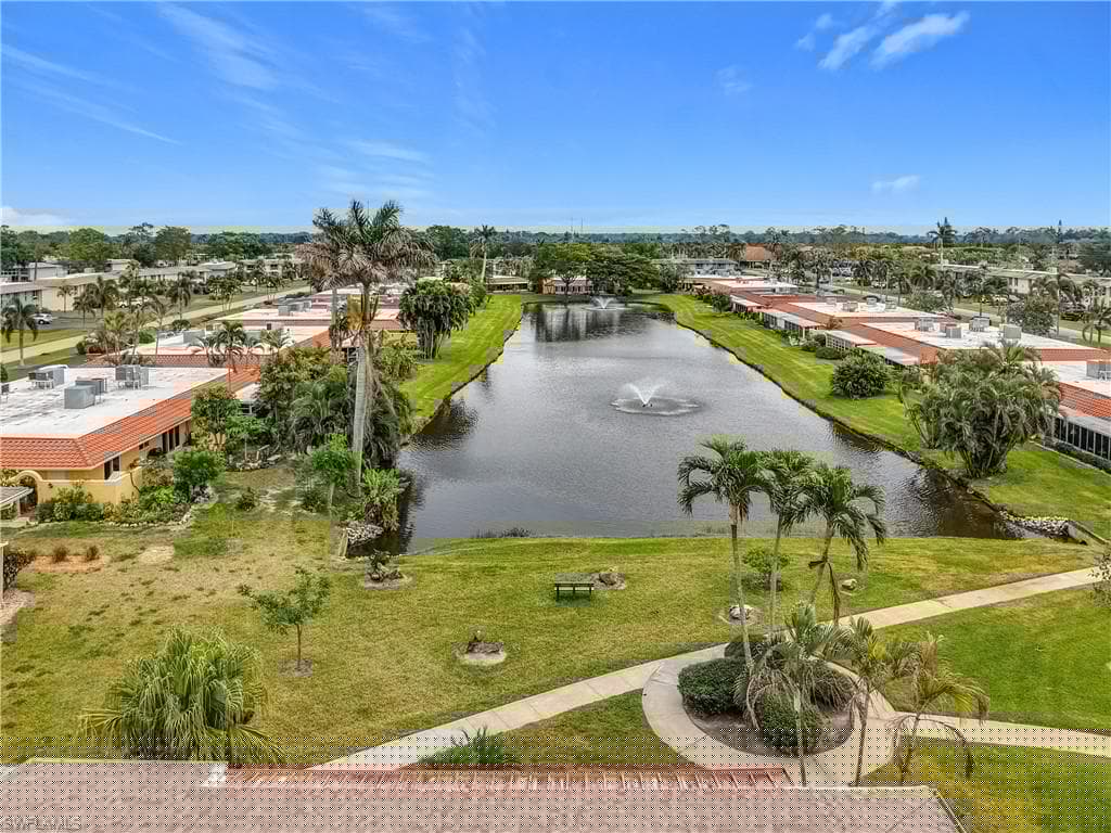 185 Palm Dr K, Naples, FL 34112-3