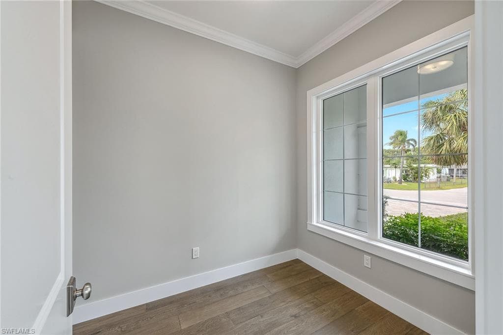 1134 Trail Terrace Dr, Naples, FL 34103-21