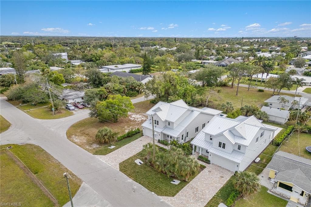1134 Trail Terrace Dr, Naples, FL 34103-28