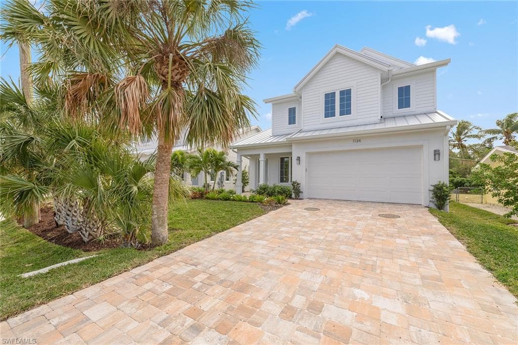 1134 Trail Terrace Dr, Naples, FL 34103-2