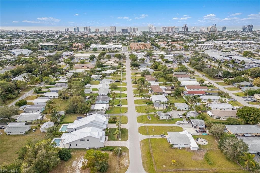 1134 Trail Terrace Dr, Naples, FL 34103-29