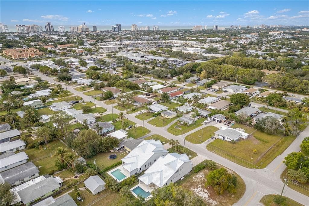 1134 Trail Terrace Dr, Naples, FL 34103-30