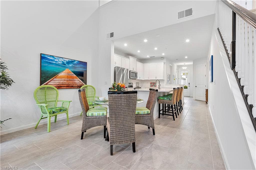 4665 Arboretum Cir 103, Naples, FL 34112-26