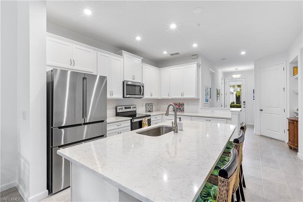 4665 Arboretum Cir 103, Naples, FL 34112-30