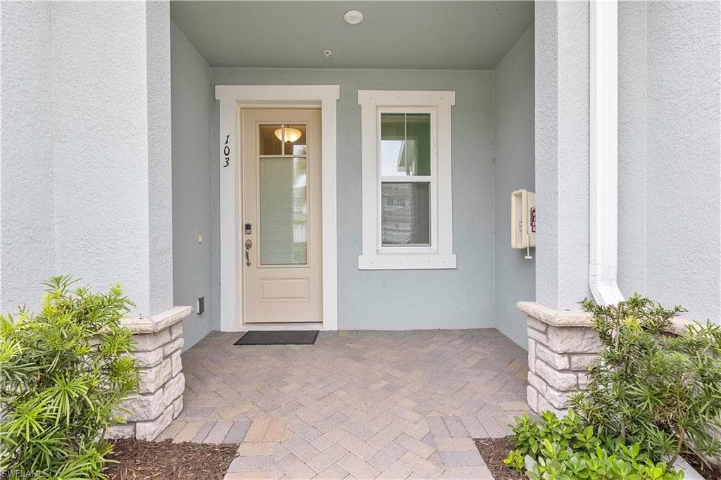 4665 Arboretum Cir 103, Naples, FL 34112-3
