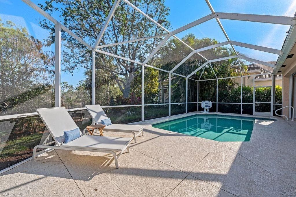 14478 Sterling Oaks Dr, Naples, FL 34110-23