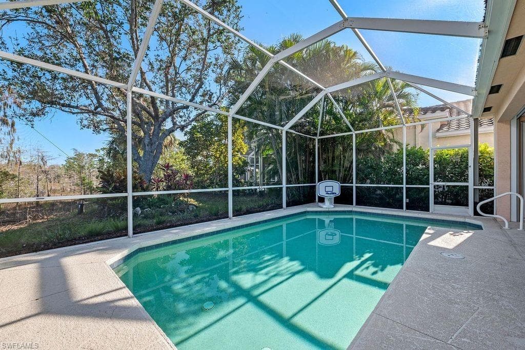 14478 Sterling Oaks Dr, Naples, FL 34110-25