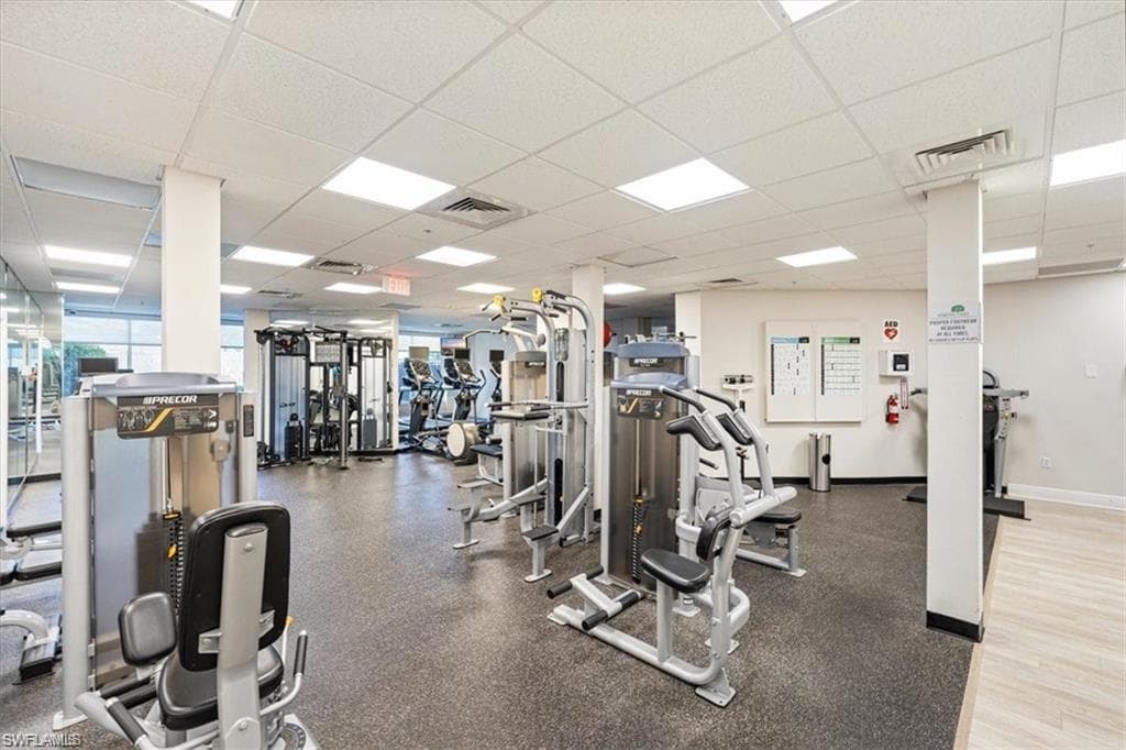 14478 Sterling Oaks Dr, Naples, FL 34110-40