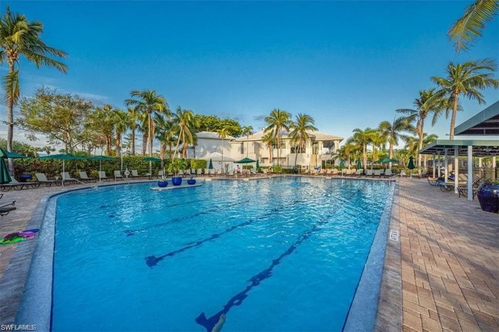 14478 Sterling Oaks Dr, Naples, FL 34110-43