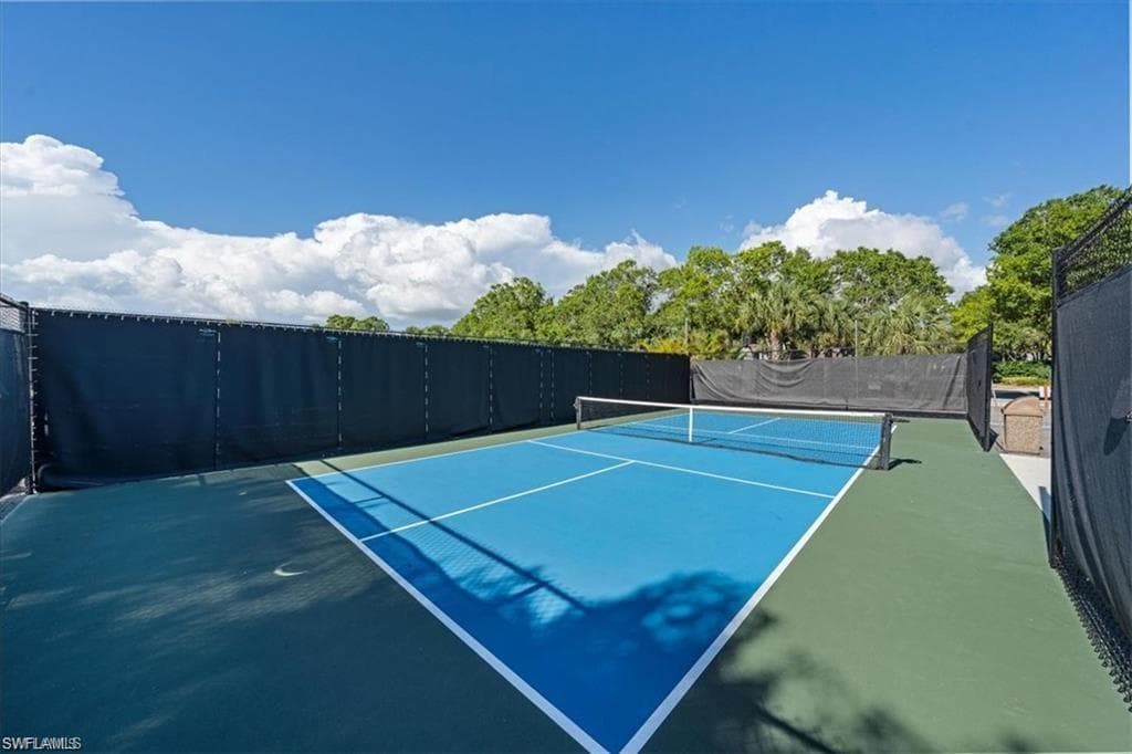 14478 Sterling Oaks Dr, Naples, FL 34110-44