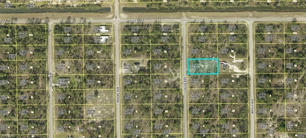 1120 Louis Ave, Lehigh Acres, FL 33972-3