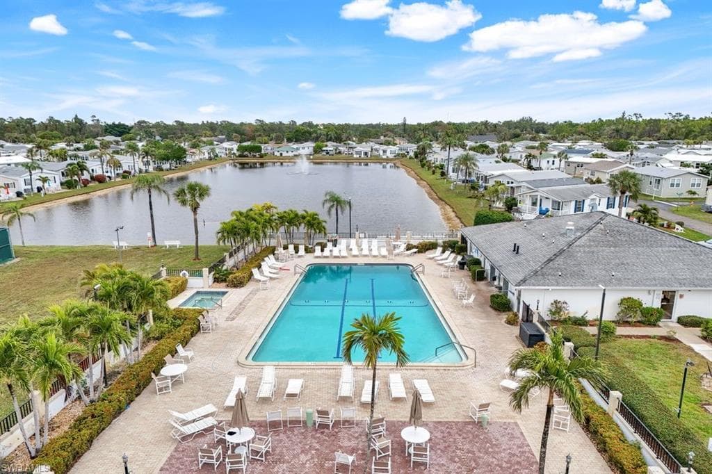 4620 Candlestick Ct E, Estero, FL 33928-23