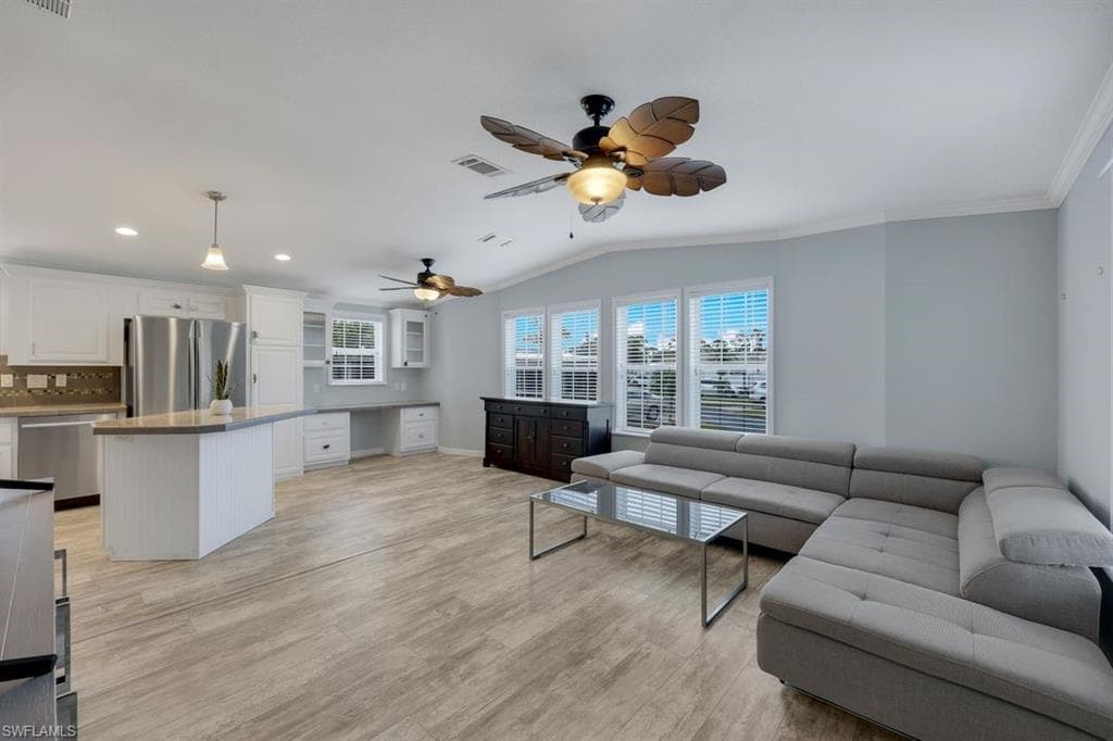 4620 Candlestick Ct E, Estero, FL 33928-7