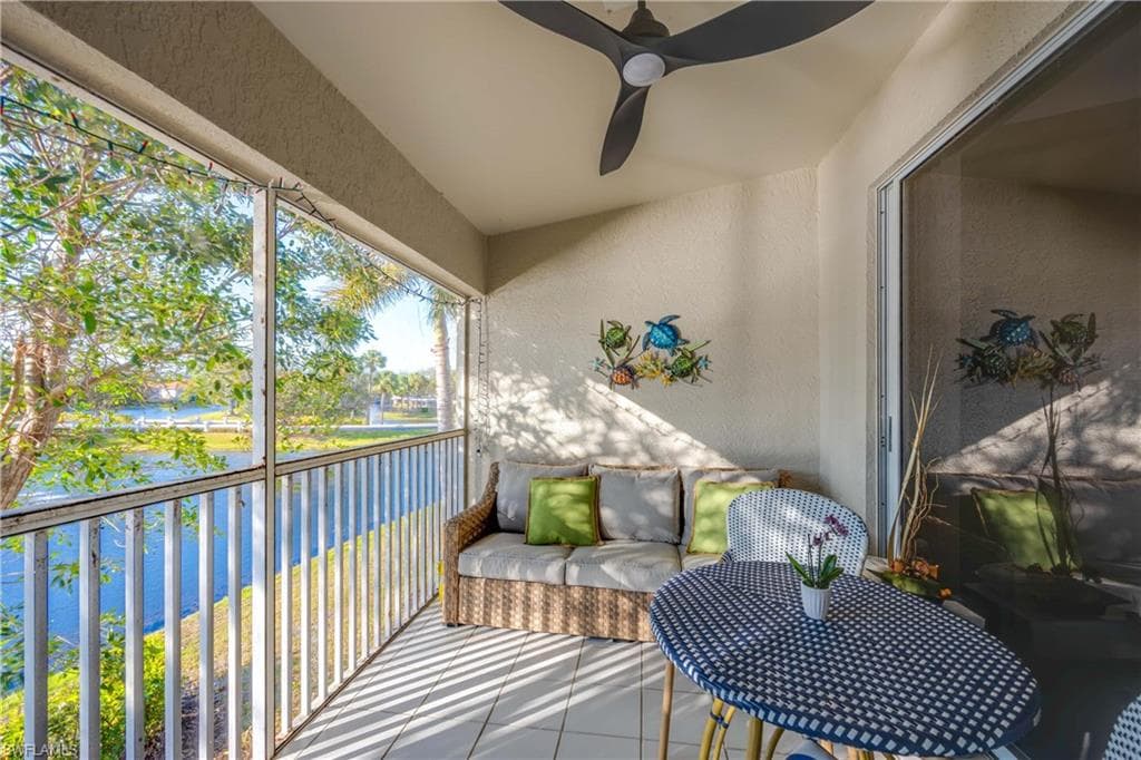 2516 Orchid Bay Dr 201, Naples, FL 34109-24
