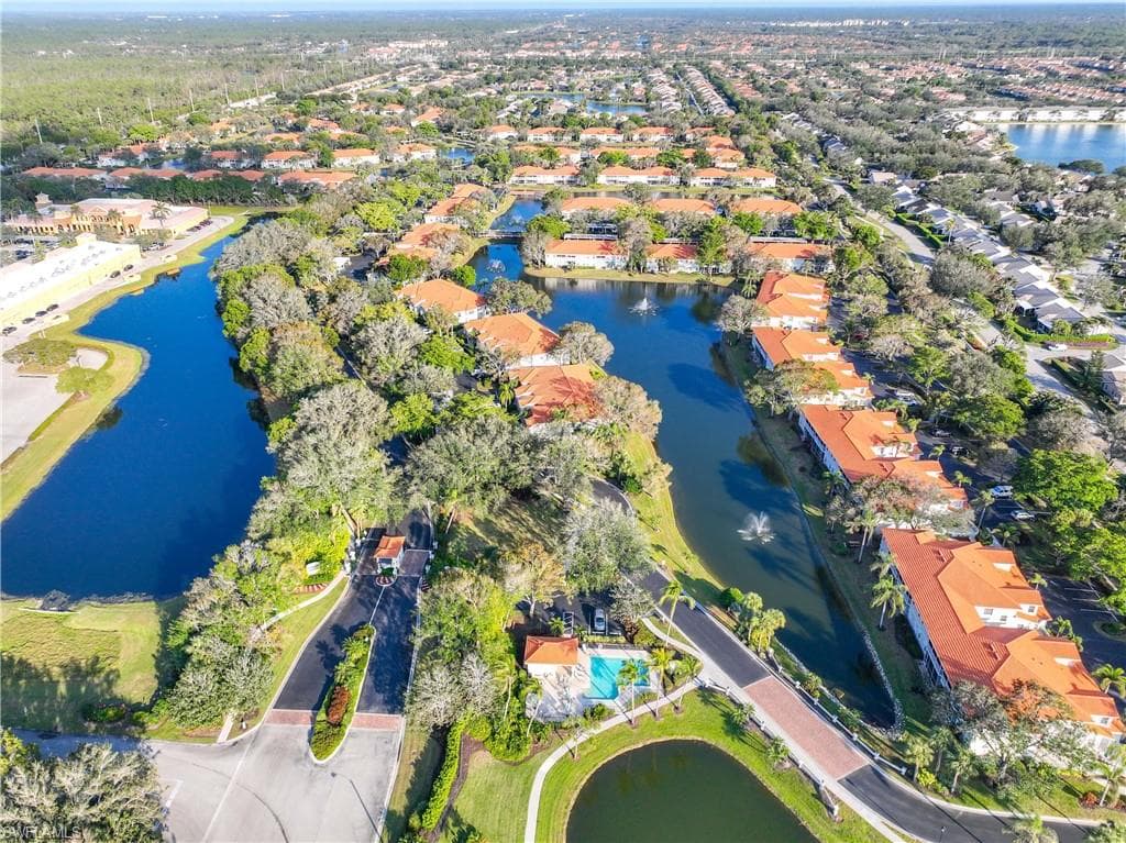2516 Orchid Bay Dr 201, Naples, FL 34109-38