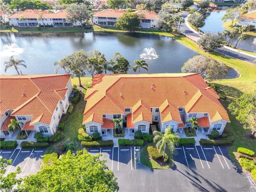 2516 Orchid Bay Dr 201, Naples, FL 34109-4