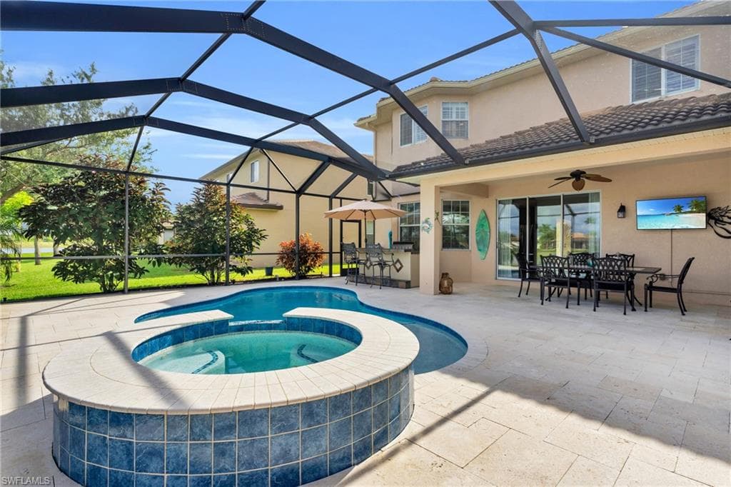 1517 Birdie Dr, Naples, FL 34120-16