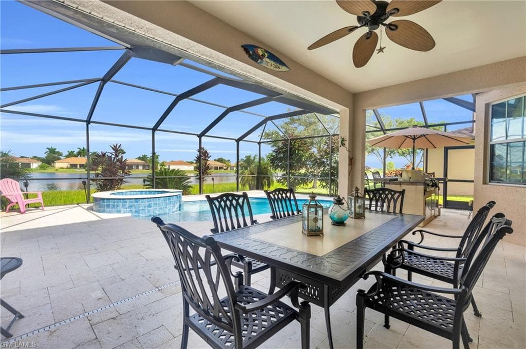 1517 Birdie Dr, Naples, FL 34120-18