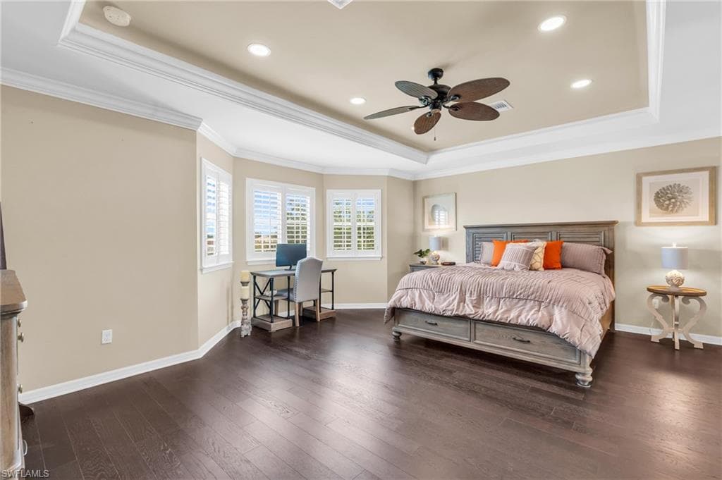 1517 Birdie Dr, Naples, FL 34120-19