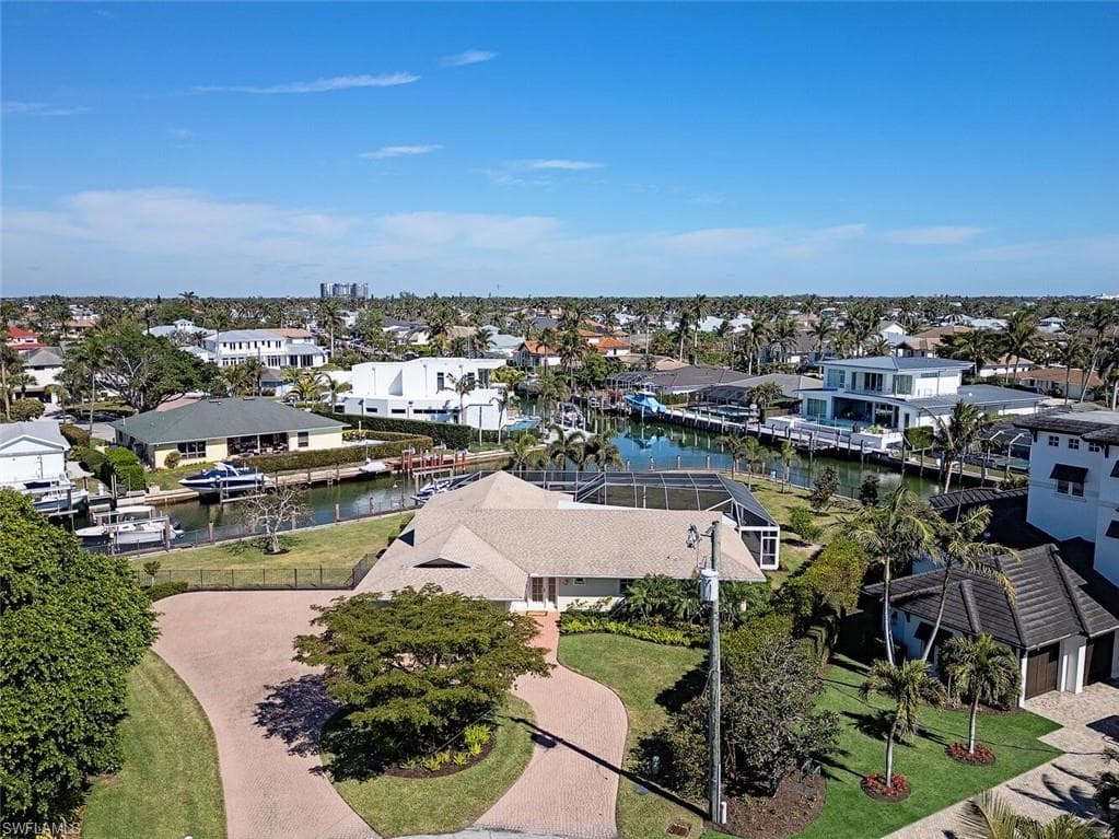 2185 Trout Ct, Naples, FL 34102-25