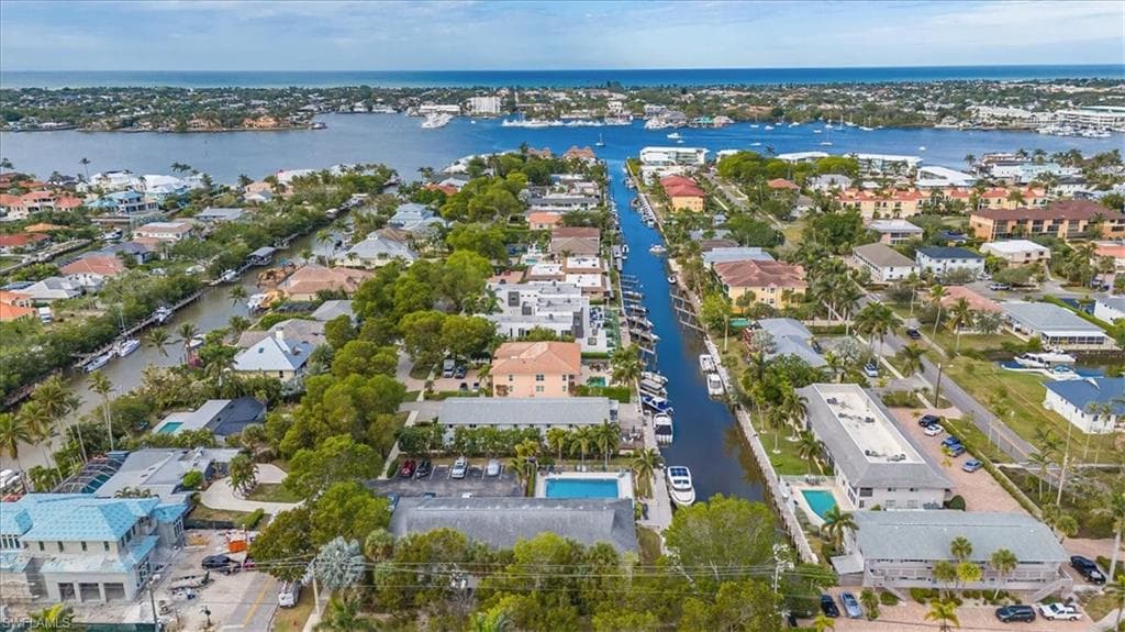 1625 Chesapeake Ave 103, Naples, FL 34102-17