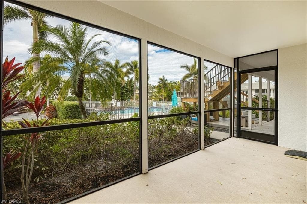 1625 Chesapeake Ave 103, Naples, FL 34102-6